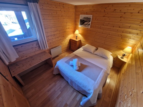 CHAMBRE AU RDC