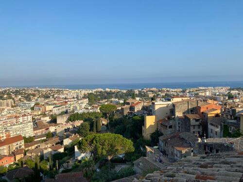 VUE DEPUIS LA TERRASSE
