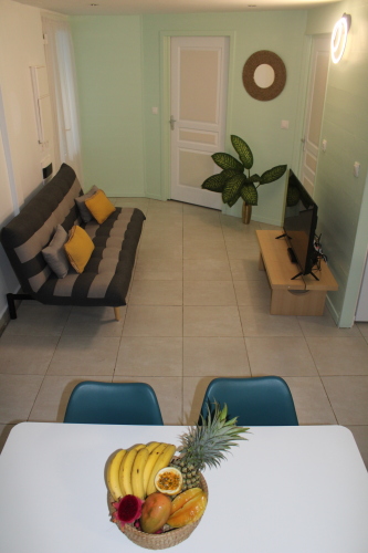 Salon et accès autres pièces