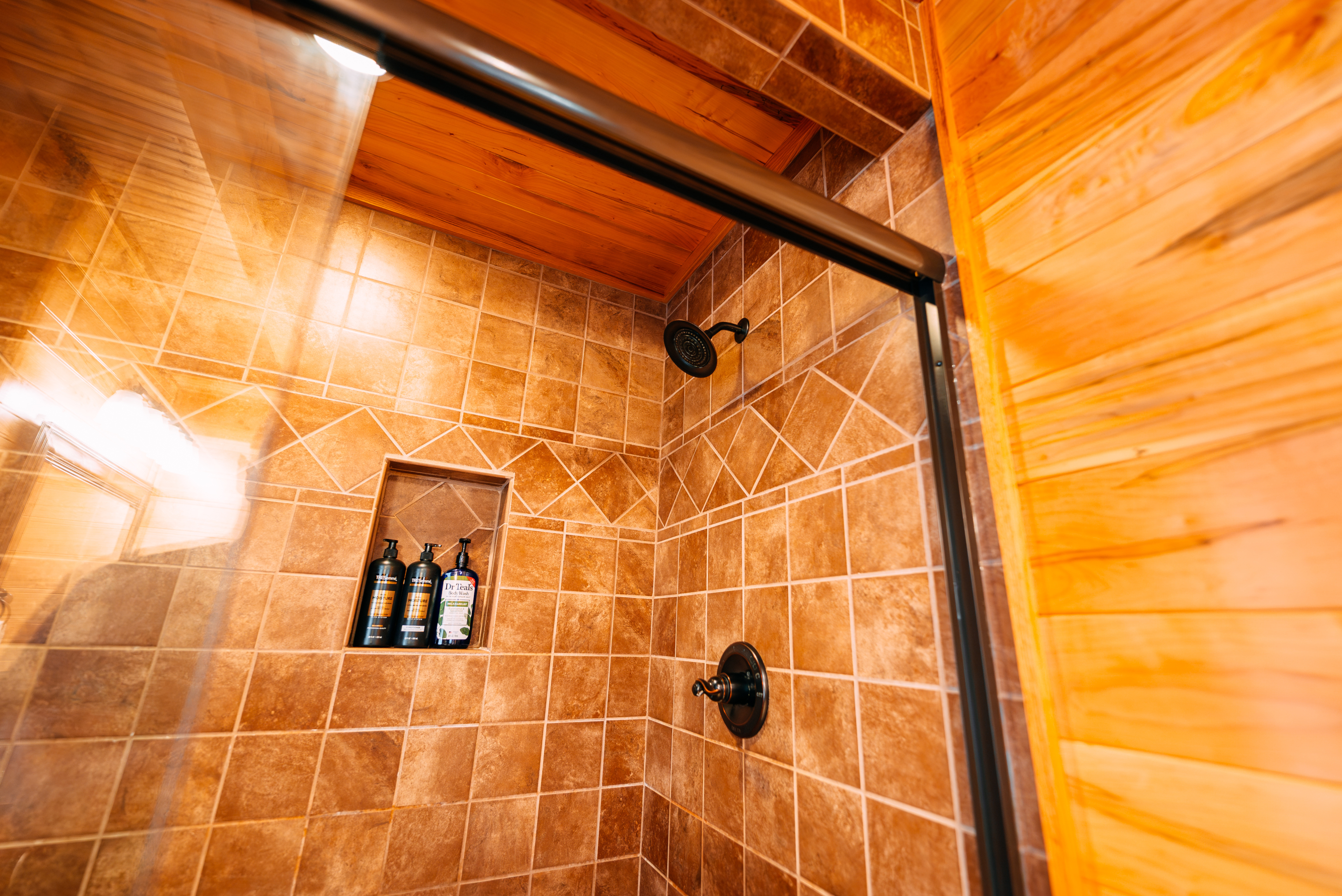 Gray Wolf Lodge | Photo 27