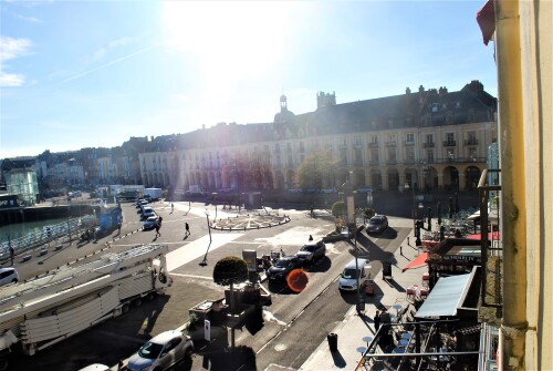 Vue sur le port de plaisance