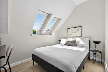 Deluxe Double Bedroom 