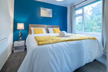 Ziplink Luxury Super King Bed - Can be modified to 2 single beds