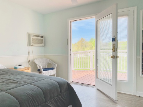 Suite-Private Bathroom-Handicap Accessible