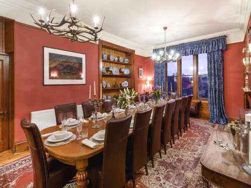Dining room in Alladale Lodge