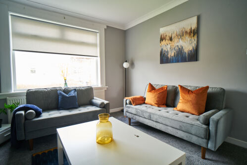 West Apartment  - Livingroom - 2