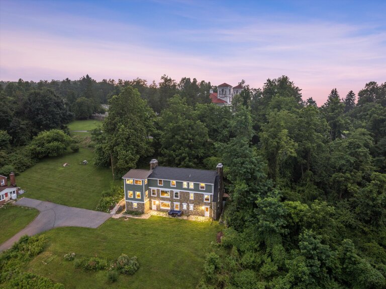 Swannanoa Guest House