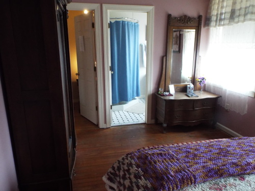 Double room-Ensuite-Standard-Street View-Salome Myers Room - Base Rate