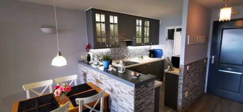 Kitchen & dinning space