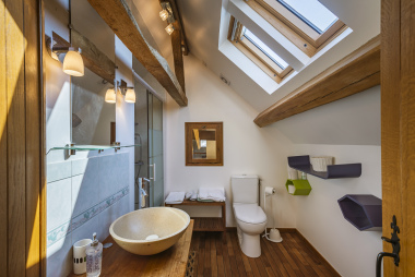 SALLE DE BAIN ETAGE AVEC CHAMBRE ETAGE