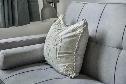 ROOM 4 SOFA