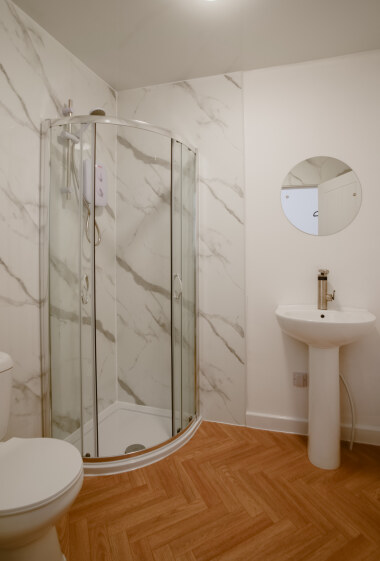 Ensuite