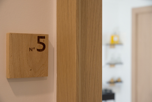 Chambre N°5 signage