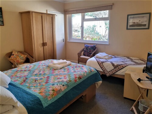 Family room-Ensuite-2 Adults & 1 Child - Base Rate