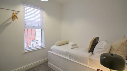 Bedroom - Single Bed