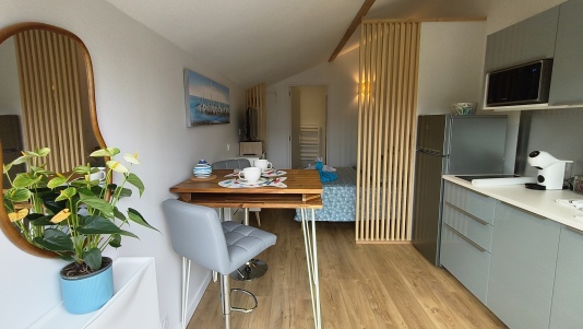 Espace de vie fonctionnel et confortable