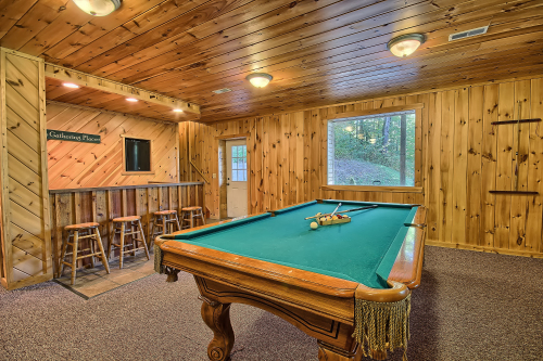 Pool Table and Bar, Lower Level, Rocky View Lodge