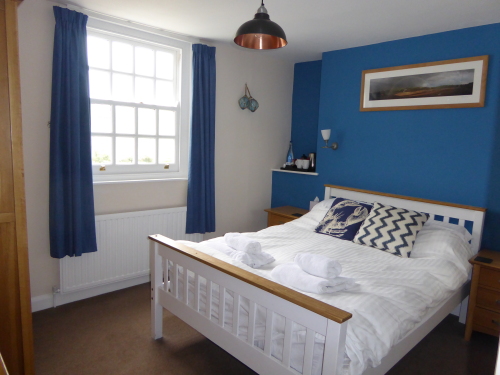 Comfort-Double room-Ensuite with Bath-Countryside view - Base Rate
