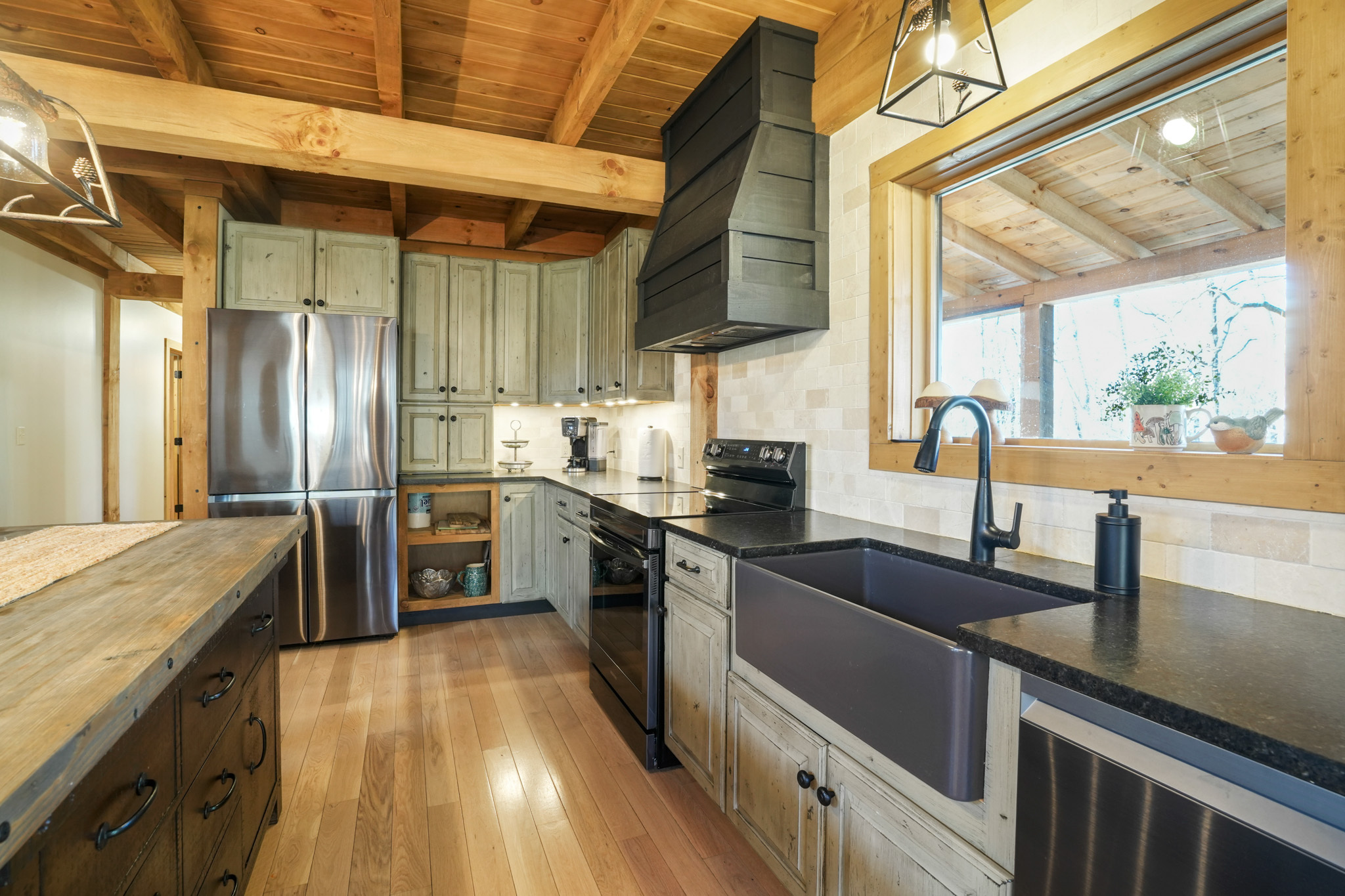 Brawny Woods | Photo 15