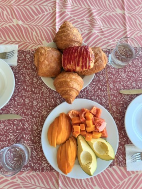 petit déjeuner continental