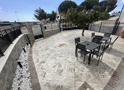 Area esterna - Parcheggio