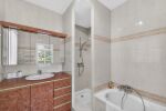 Salle de bain de la chambre 3