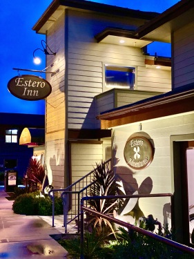 Front View of Estero Inn