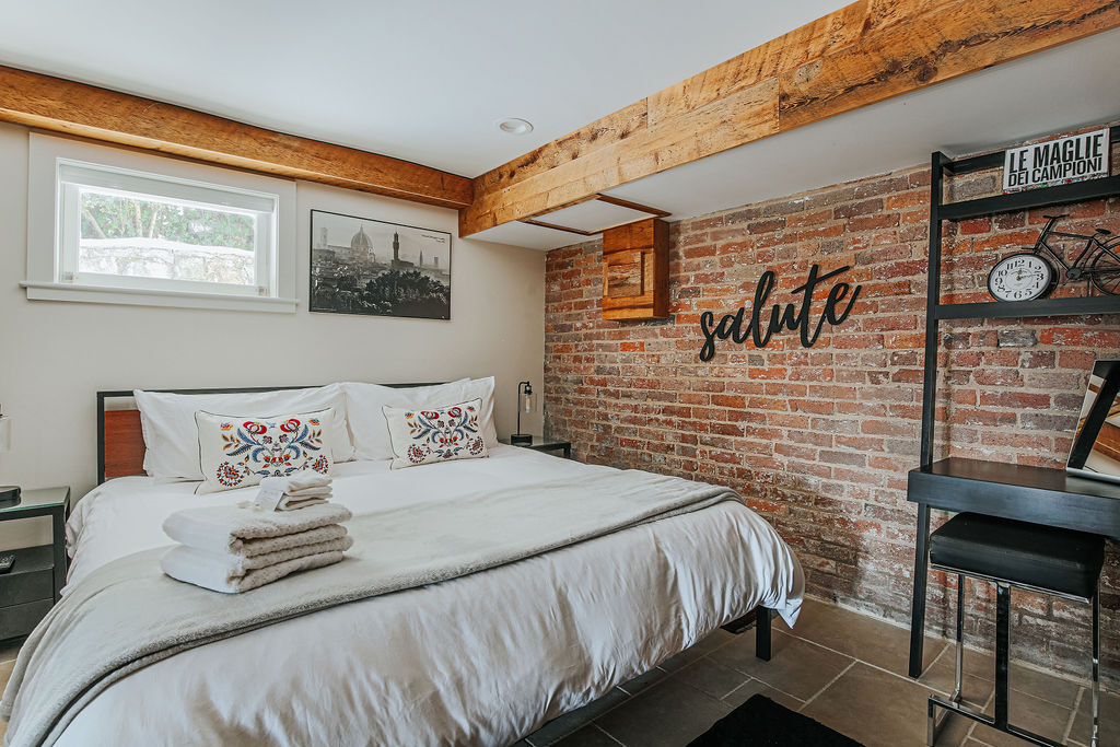 The Hideaway Suite