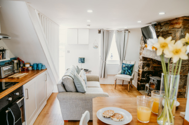 main living area and kitchen 