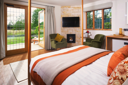 Carriage Room