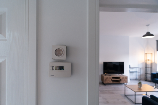THERMOSTAT