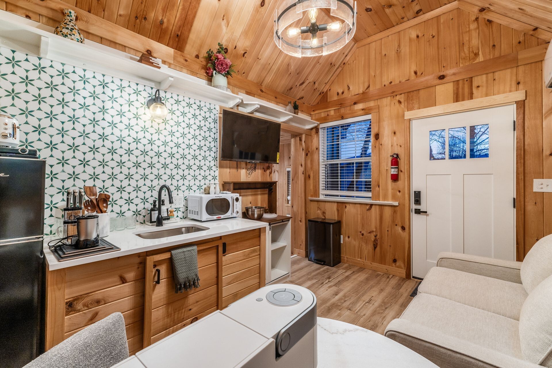 Scouts Cottage | Photo 19
