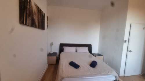 Kingsize Bed