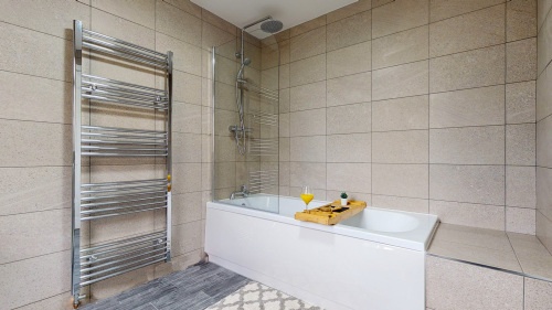 Modern 3 piece bathroom with rainfall and powers shower