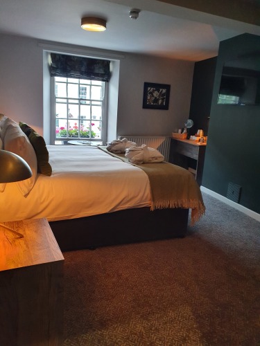Super King or Twin Deluxe-King-Deluxe-Ensuite