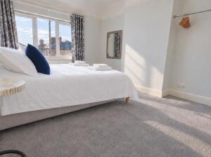 Super King Bedroom