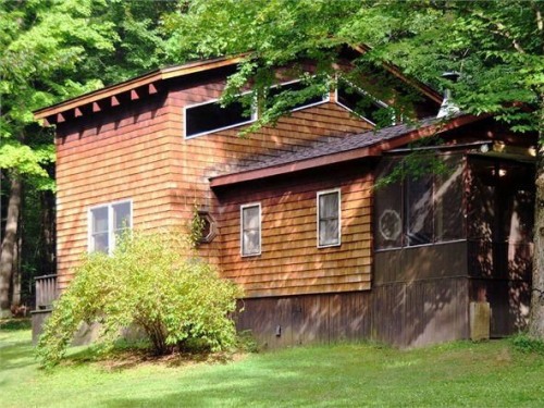 Cedarwood Lodge - Close-up Exterior View