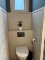 Woodside Cottage - downstairs WC cloakroom