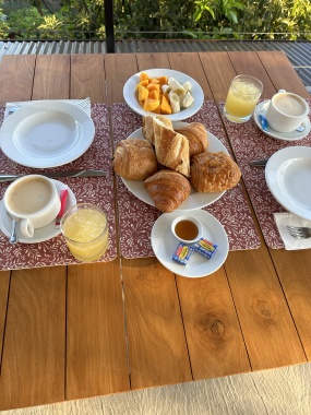petit dejeuner continental