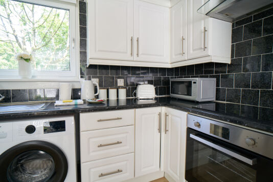Kitchen 1