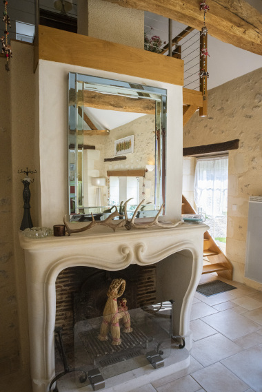 SALON VUE DE LA CHEMINEE