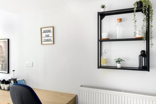 ROOM 4