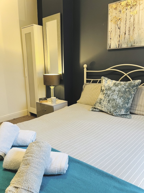 Cozy cabin sleep vibes