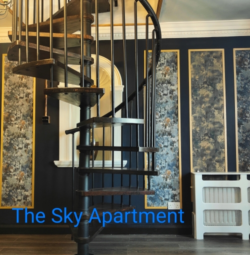 2 bedroom boutique duplex apartment