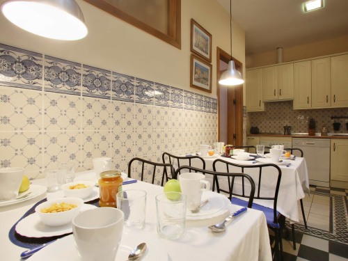 Kitchen & Dinning room