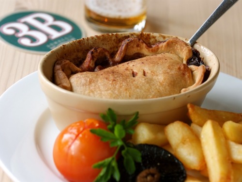 Old Favourite - Home made Steak & Ale Pie