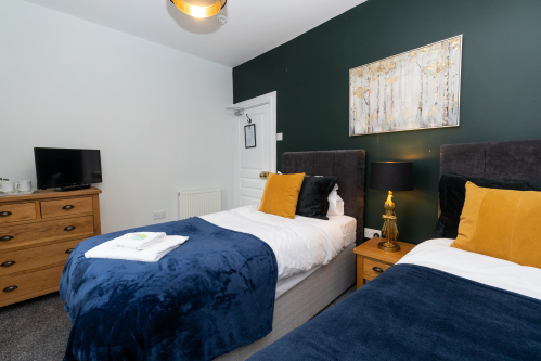 Twin room-Budget-Shared Bathroom
