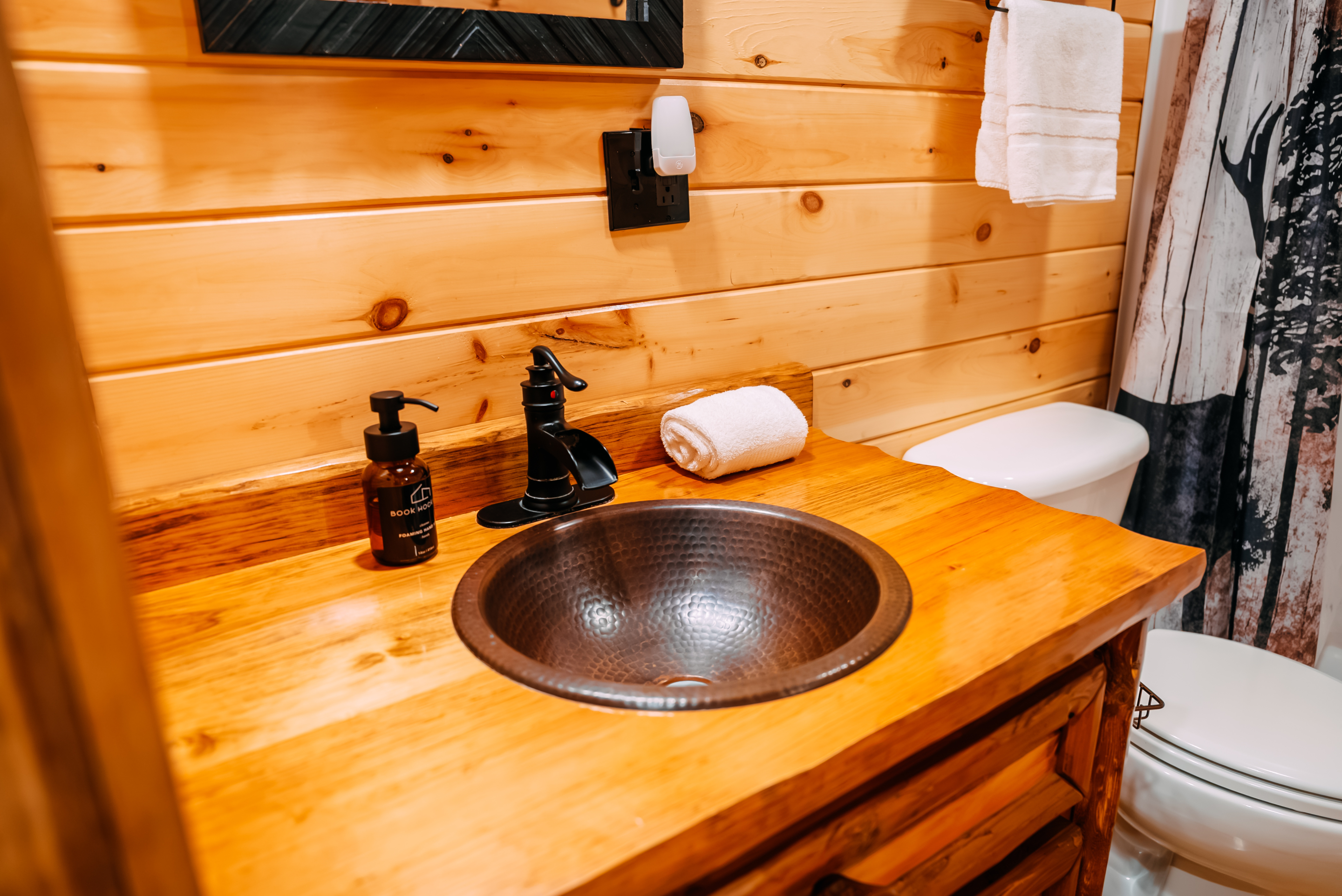 Seven Pines | Photo 31