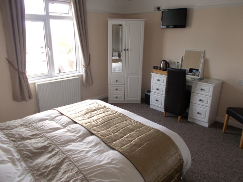 Carlyon is our spacious, light and airy king-size room.