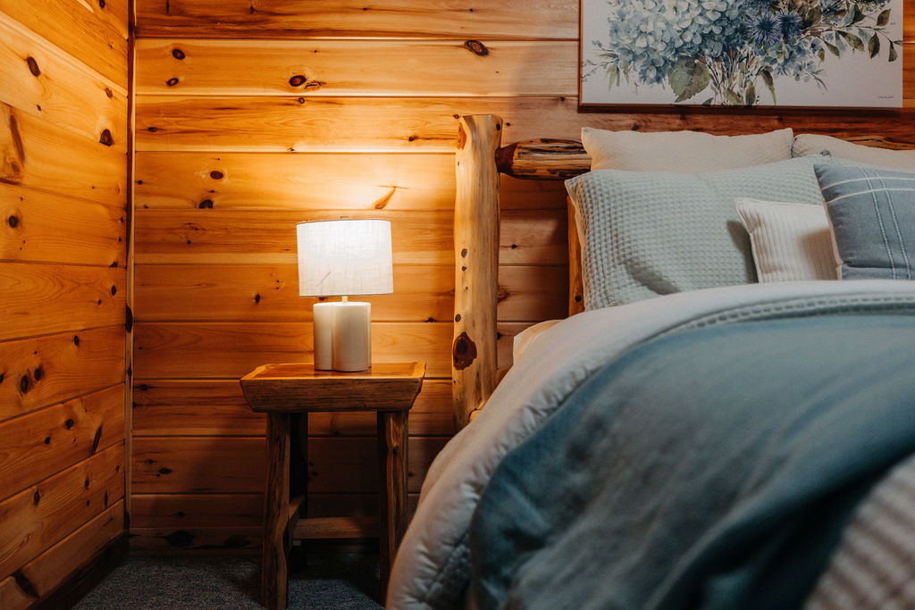 Rustic Cedar Inn | Photo 21